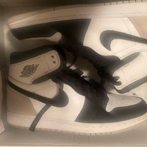 Air Jordan 1s